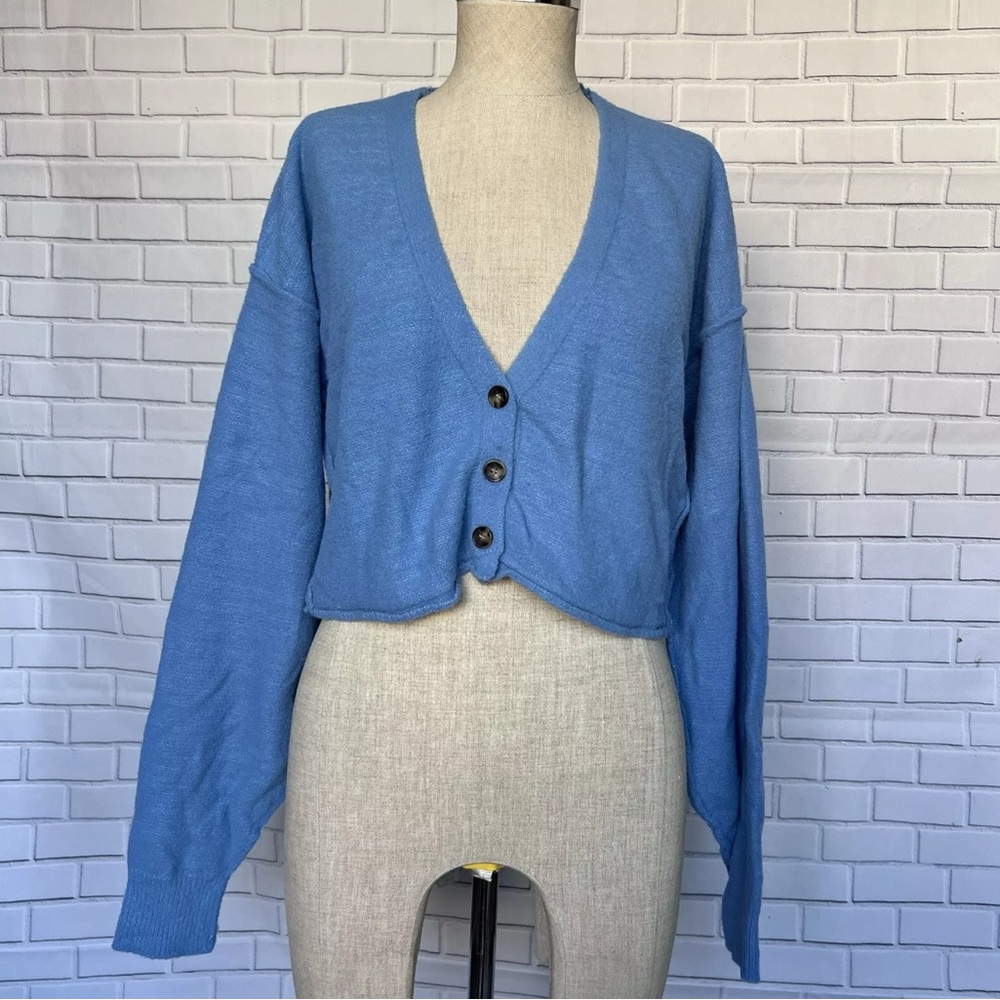 Free People 3 Button Blue Cropped Cardigan Women’s Size Medium